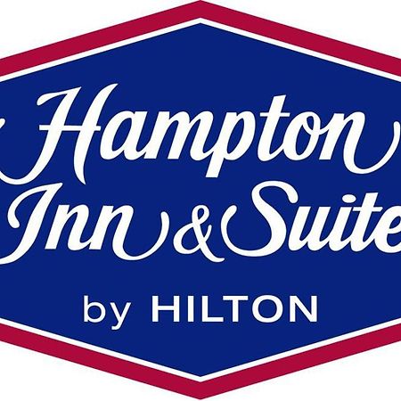 Hampton Inn By Hilton Lincoln Downtown ภายนอก รูปภาพ